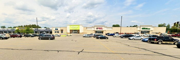 K-Mart (Kmart) - Big Rapids - 1250 Perry St (newer photo)